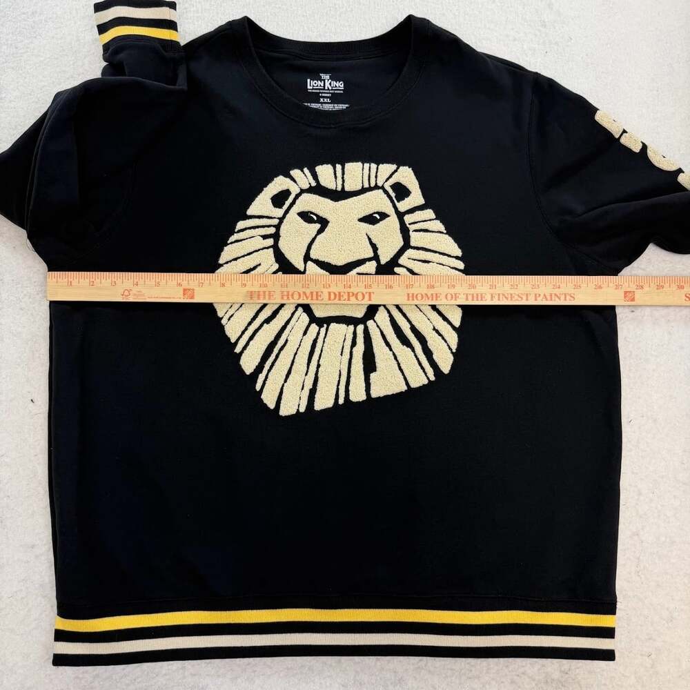 NWT The Lion King the Broadway Musical Black Chenille Pullover Size XXL - Picture 4 of 5